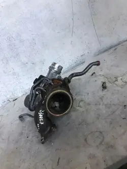 Volvo Turbo OEM 16431015010A - 1.5L Bensiini