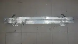 Etupuskuri Audi A5 A4 B8 8K 08-11 OEM