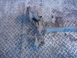 OEM Zawada-288539- Bakaxelbalk för Citroen C3