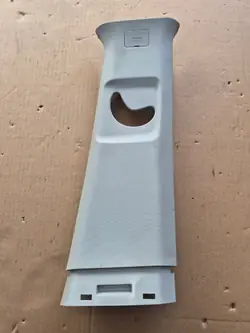 Couvre-poteau B droit MG ZS OEM 10454606 2017-19