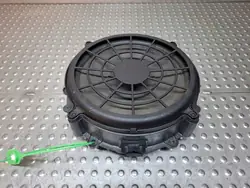 Woofer de porta OEM S26372664 Audi - Audi OE usado