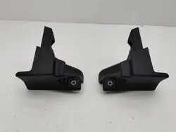 Audi A3 8Y 2023 Tavaratilan verho kiinnike OEM 8Y4863424