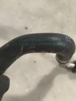 BMW G30 G11 Turbo-öljyputki OEM 8650087 - Käytetty