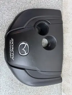 Couvercle Moteur Mazda 3 BM 2013-2017 Pièce OEM Occasion