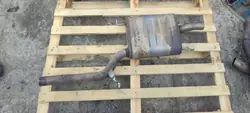 OEM 8K0253411E Audi A4 B8 1.8 TFSI Silenciador Central Escape