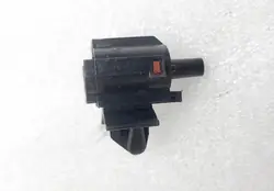 Tesla S Ulkolämpötila-anturi OEM 6007379-00-B