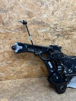SANKI KIA CEED III LIFT Querträger Fahrwerk - Gebraucht