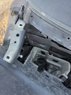 Dobradiça do Capô Direita BMW X5 E70/E71 OEM 41007198618