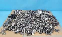 Mercedes EQE W295 Jousitus & Kori Ruuvisarja OEM