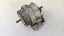 AUDI A6 C6 Moottorin kiinnike 4F0199379BK