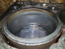 Bloc moteur inférieur OEM mercedes413 1.4 TSI
