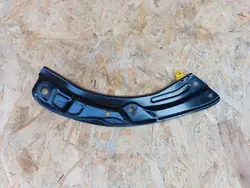 Suporte de farol direito Skoda Fabia Rapid OEM 5JA805932A