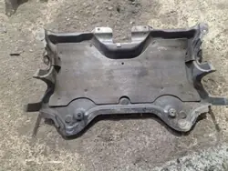 Moottorikansi OEM 2125201323 Mercedes-Benz E W211