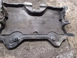 Couvercle moteur OEM 2125201323 Mercedes-Benz E W211