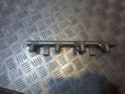 Audi OE 079133315E Inspuitrail - Gebruikt
