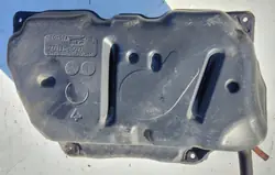 Réservoir essence Toyota Yaris II OEM 77111-52080