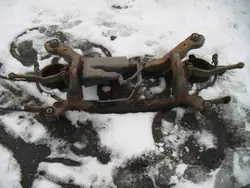 Poutre suspension arrière Ford OE OEM LUK826