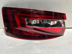 LÁMPARA TRASERA IZQUIERDA SKODA SUPERB III KOMBI 3V5 ORIGINAL