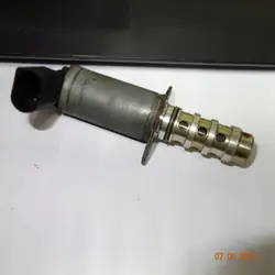 Válvula sensor fase árbol de levas OEM 13150429F