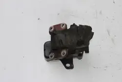 Toyota Moottorin kiinnike 12311-67021