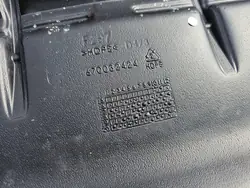 Maserati Levante M 161 protection pare-chocs avant 670032424