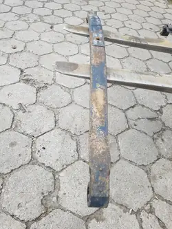 Mola de lâmina dianteira MAN OEM para TGM rodas 19,5"