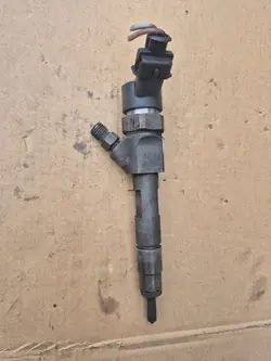 Injecteur OEM 0445110021 7700111014 pour 1.9 CDI