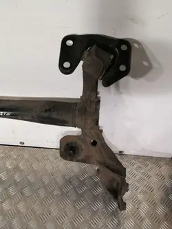 Poutre arrière Opel Zafira C OEM 0DABA4 - Occasion
