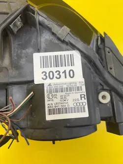 PHARE DROIT BI-XENON AUDI A4 B8 8K0941004G