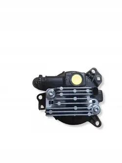 OEM L8B215201AC Oikea etu LED-sumuvalo