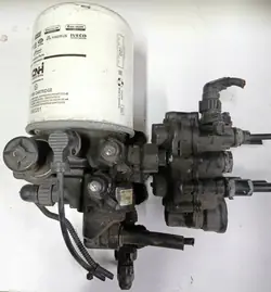 Ilmankuivaimen perusventtiili OEM LA8627 Iveco Stralis