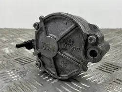 Jeep vacuümpomp OEM FOB31697 - Gebruikte staat