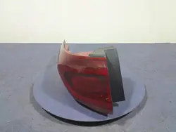 Luz trasera izquierda Kia Sportage IV EU 92401-F1500