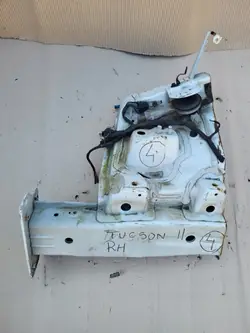 Hyundai Tucson III höger sidopanel OEM T555E42222V
