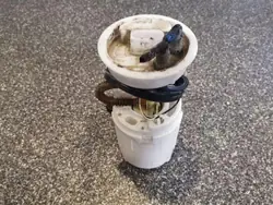 Bomba de combustible VW OEM 7H091901D 2.0L gasolina
