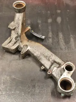 OEM 51063035956 Grosse Durite Refroidissement Arrière MAN