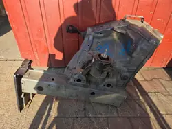 Panneau latéral avant droit OEM pour Hyundai i30 II