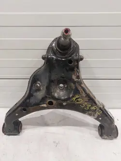 Nedre främre kontrollarm höger Ford Ranger 2019 OEM