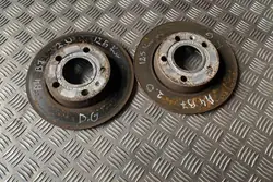 Disco de freio traseiro esquerdo AUDI A4 8E0615601Q