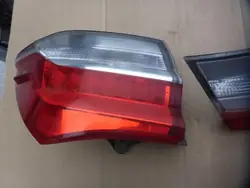 Lampe Arrière Gauche Toyota Corolla E16 Sedan 81560-02A80