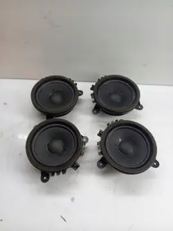 Lautsprecher Volvo V40 II 12-19 OEM 30657445