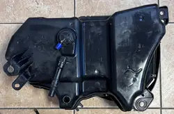 AdBlue-säiliöpumppu OEM 5QA131877B VW Touran III