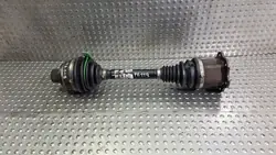Semi-eixo dianteiro esquerdo OEM S26380031 para Audi A4 B8
