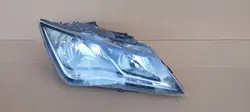 Farol dianteiro direito Seat Leon III 2012-2016 OEM