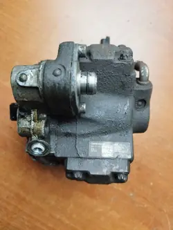 Citroen Peugeot Ford Volvo 2.0HDI Pomp XER3957