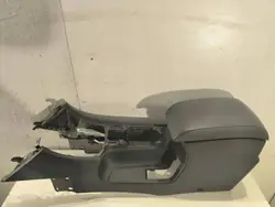 Apoio de Braço OEM 7S71A042B60AB para Ford Mondeo IV 2008