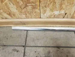 Bakrutslist höger sida OEM JUT82045 Volvo V40