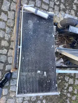 Gebrauchter Nissan OE Klimakondensator 92100-BV000