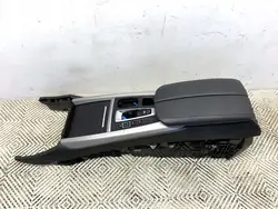 AUDI Q5 FY Center Tunnel 4K1864261D