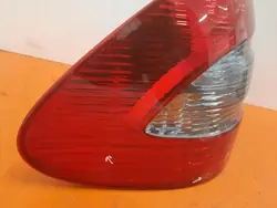 MERCEDES BENZ CLASSE E W211 LAMPE ARRIÈRE GAUCHE A211820236